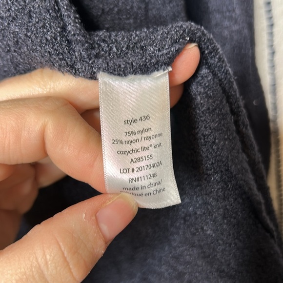 Barefoot Dreams Cozy Chic Lite Calypso Wrap Cardigan - Picture 4 of 6